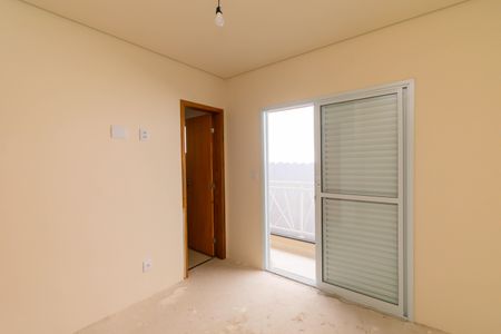 Casa de condomínio à venda com 76m², 2 quartos e 2 vagasSuíte 2