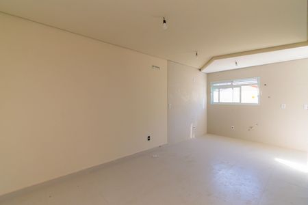 Casa de condomínio à venda com 76m², 2 quartos e 2 vagasSala