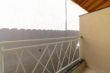 Casa de condomínio à venda com 76m², 2 quartos e 2 vagasVaranda da Suíte 2