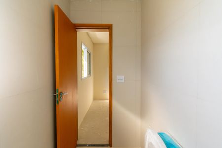 Casa de condomínio à venda com 76m², 2 quartos e 1 vagaBanheiro da Suíte 1