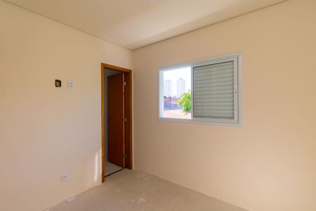 Casa de condomínio à venda com 76m², 2 quartos e 1 vagaSuíte 1