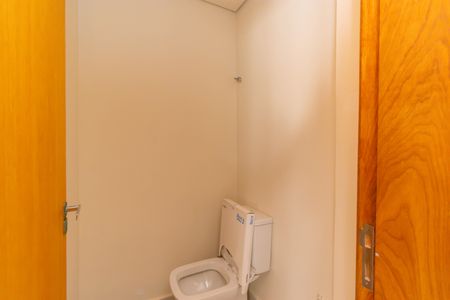 Casa de condomínio à venda com 76m², 2 quartos e 1 vagaLavabo