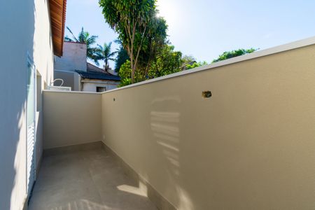 Casa de condomínio à venda com 76m², 2 quartos e 1 vaga Casa de condomínio à venda com 76m², 2 quartos e 1 vagaVaranda