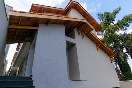 Casa de condomínio à venda com 76m², 2 quartos e 1 vaga Casa de condomínio à venda com 76m², 2 quartos e 1 vagaÁrea comum