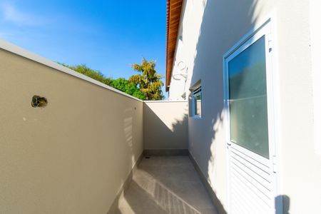 Casa de condomínio à venda com 76m², 2 quartos e 1 vaga Casa de condomínio à venda com 76m², 2 quartos e 1 vagaVaranda