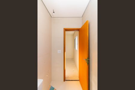 Casa de condomínio à venda com 76m², 2 quartos e 2 vagasBanheiro da Suíte 1