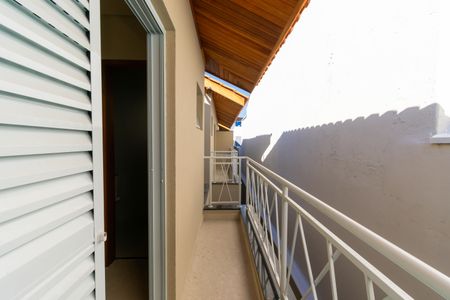 Casa de condomínio à venda com 76m², 2 quartos e 2 vagasVaranda da Suíte 2