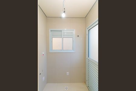 Casa de condomínio à venda com 76m², 2 quartos e 1 vagaÁrea de Serviço