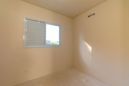 Casa de condomínio à venda com 76m², 2 quartos e 1 vagaSuíte 1