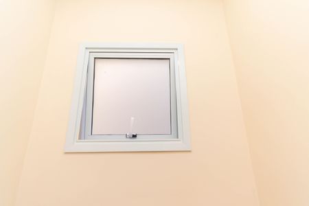 Casa de condomínio à venda com 76m², 2 quartos e 1 vagaLavabo