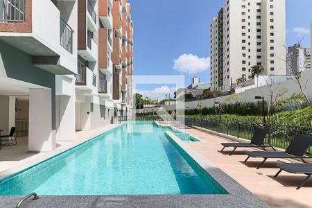 Apartamento para alugar com 37m², 2 quartos e 1 vaga Apartamento para alugar com 37m², 2 quartos e 1 vagaÁrea comum - Piscina