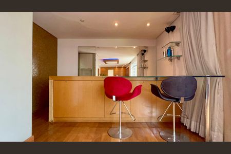 Apartamento à venda com 200m², 2 quartos e 2 vagasSala de TV