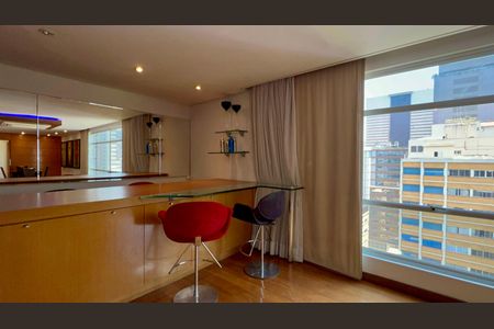 Apartamento à venda com 200m², 2 quartos e 2 vagasSala de TV