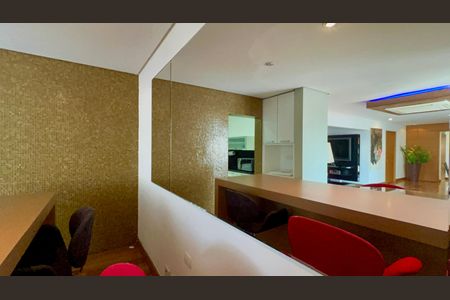 Apartamento à venda com 200m², 2 quartos e 2 vagasSala de TV