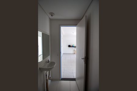 Apartamento à venda com 30m², 2 quartos e sem vaga Apartamento à venda com 30m², 2 quartos e sem vagaBanheiro