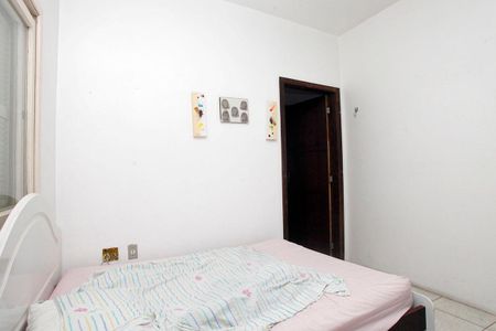 Apartamento à venda com 102m², 2 quartos e 1 vagaQuarto 2