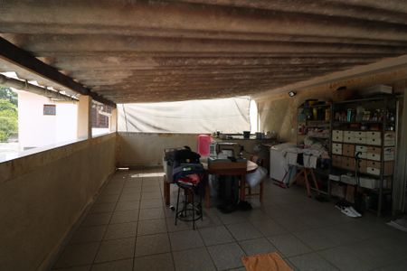 Casa à venda com 240m², 5 quartos e 4 vagasÁrea de Serviço Casa 2