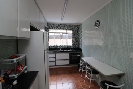 Casa à venda com 240m², 5 quartos e 4 vagasCozinha Casa 3