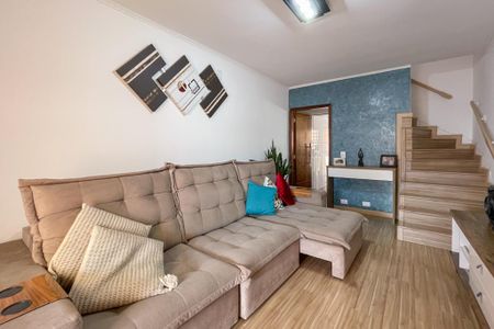 Casa à venda com 125m², 2 quartos e 2 vagas Casa à venda com 125m², 2 quartos e 2 vagasSala