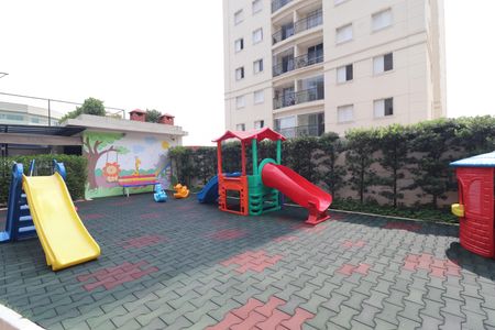 Apartamento à venda com 65m², 3 quartos e 2 vagasÁrea comum - Playground