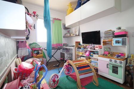 Apartamento à venda com 65m², 3 quartos e 2 vagasQuarto 2