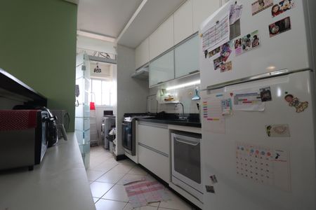Apartamento à venda com 65m², 3 quartos e 2 vagasCozinha