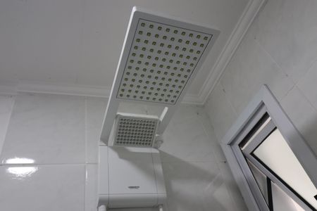 Apartamento à venda com 65m², 3 quartos e 2 vagasBanheiro 