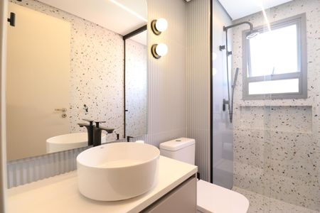 Apartamento à venda com 180m², 4 quartos e 3 vagasBanheiro da Suíte 2