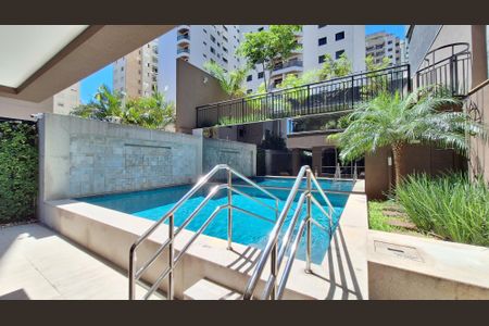 Apartamento à venda com 180m², 4 quartos e 3 vagasÁrea comum - Piscina