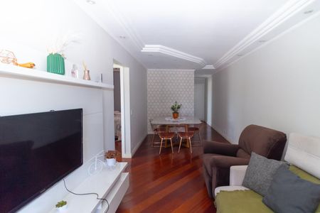 Apartamento à venda com 67m², 2 quartos e 1 vaga Apartamento à venda com 67m², 2 quartos e 1 vagaSala