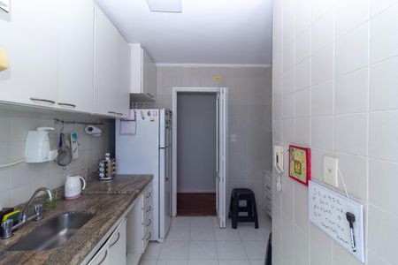 Apartamento à venda com 67m², 2 quartos e 1 vaga Apartamento à venda com 67m², 2 quartos e 1 vagaCozinha