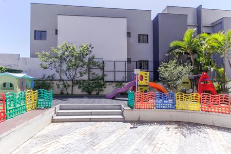 Apartamento à venda com 67m², 2 quartos e 1 vaga Apartamento à venda com 67m², 2 quartos e 1 vagaÁrea comum - Playground