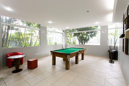 Apartamento para alugar com 61m², 2 quartos e 1 vaga Apartamento para alugar com 61m², 2 quartos e 1 vagaÁrea comum - Salão de jogos