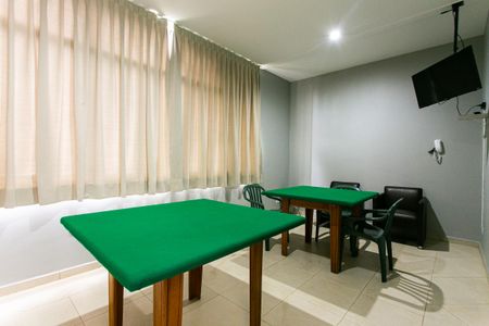 Apartamento para alugar com 61m², 2 quartos e 1 vaga Apartamento para alugar com 61m², 2 quartos e 1 vagaÁrea comum - Sala de Cartas