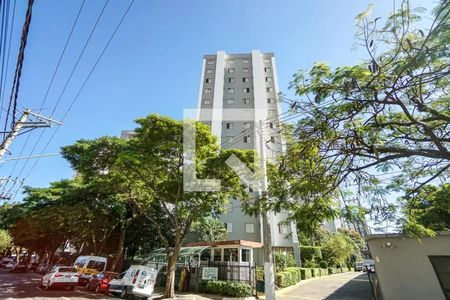 Apartamento para alugar com 61m², 2 quartos e 1 vaga Apartamento para alugar com 61m², 2 quartos e 1 vagaFachada