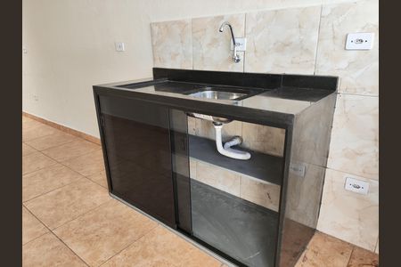 Casa para alugar com 35m², 1 quarto e sem vaga