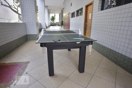 Apartamento para alugar com 66m², 2 quartos e 1 vaga Apartamento para alugar com 66m², 2 quartos e 1 vagaÁrea comum - Salão de jogos