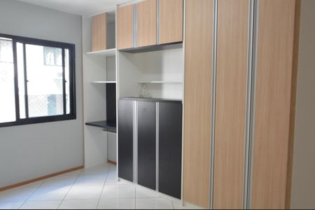 Apartamento para alugar com 66m², 2 quartos e 1 vaga Apartamento para alugar com 66m², 2 quartos e 1 vagaSuíte