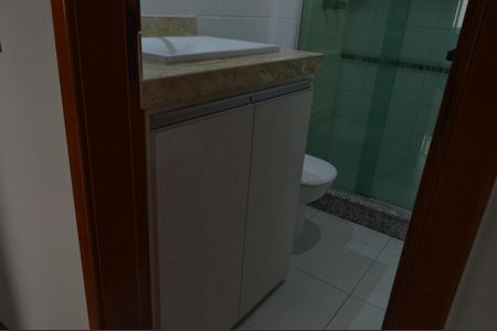 Apartamento para alugar com 66m², 2 quartos e 1 vaga Apartamento para alugar com 66m², 2 quartos e 1 vagaBanheiro