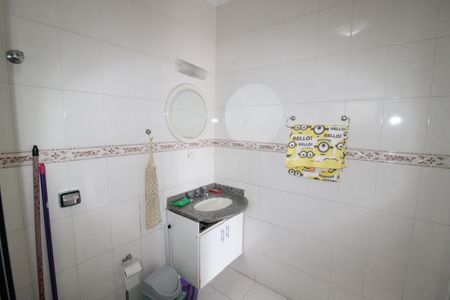 Casa à venda com 243m², 4 quartos e 4 vagasBanheiro 3