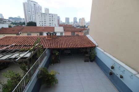 Casa à venda com 243m², 4 quartos e 4 vagasQuarto 2 - Varanda