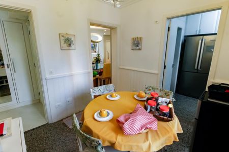 Apartamento à venda com 176m², 3 quartos e 3 vagasCopa