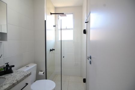 Apartamento à venda com 45m², 2 quartos e 1 vagaBanheiro Social