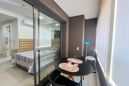 Studio à venda com 26m², 1 quarto e sem vagaVaranda