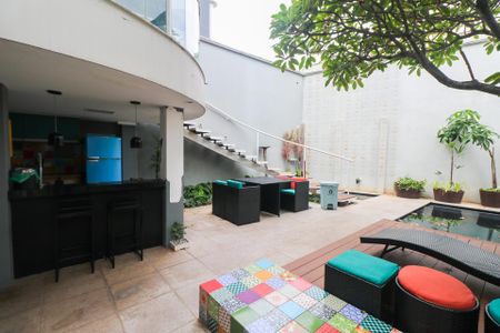 Casa à venda com 380m², 3 quartos e 6 vagas Casa à venda com 380m², 3 quartos e 6 vagasÁrea Gourmet