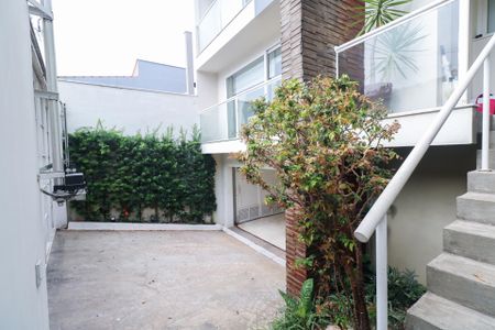 Casa à venda com 380m², 3 quartos e 6 vagas Casa à venda com 380m², 3 quartos e 6 vagasGaragem