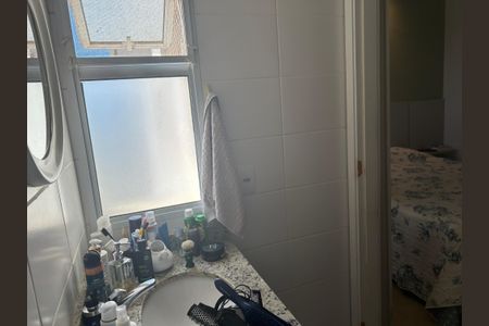 Apartamento à venda com 66m², 2 quartos e 1 vagaBanheiro Suíte