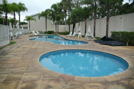 Casa de condomínio à venda com 108m², 3 quartos e 3 vagasÁrea comum - Piscina