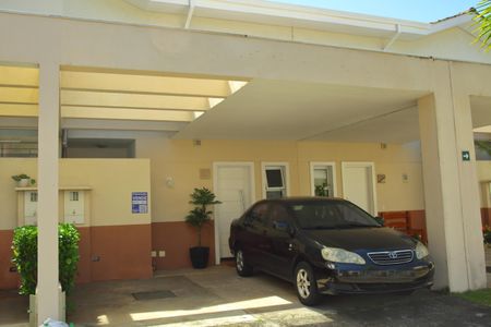 Casa de condomínio à venda com 108m², 3 quartos e 3 vagasGaragem