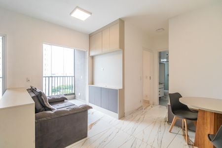 Sala de apartamento para alugar com 2 quartos, 54m² em Alphaville Empresarial, Barueri